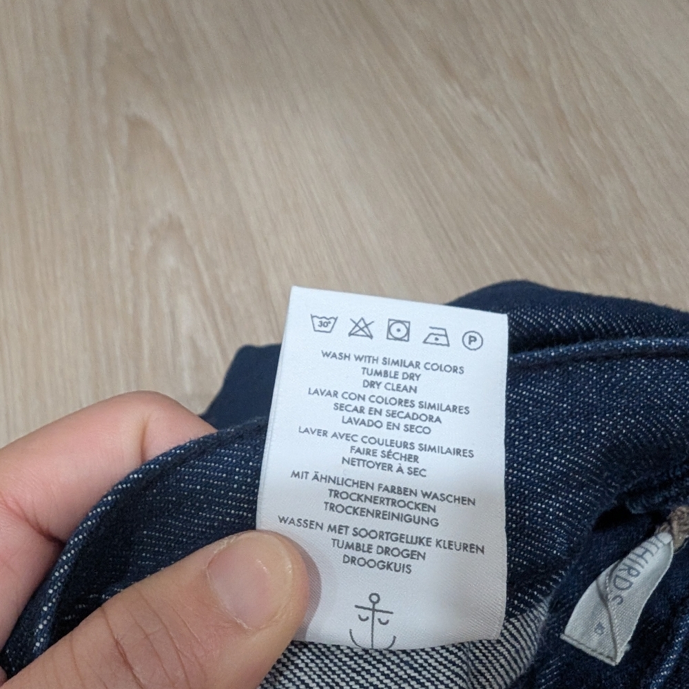TwoThirds NWT Kiritibati Jeans in Dark Blue - Picture 14 of 16